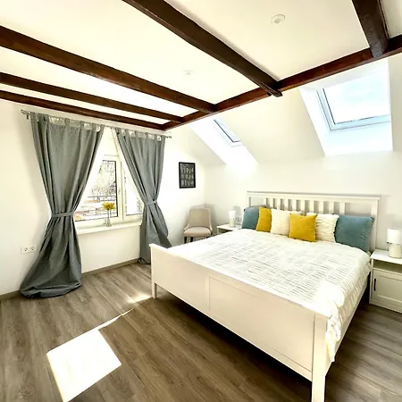 New Sunny 3-room With Parking And Air Conditioning Λιουμπλιάνα