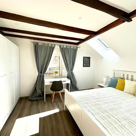 Lejlighed Sunny 3-room With A Terrace