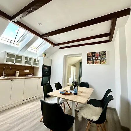 Appartement Sunny 3-room With A Terrace *