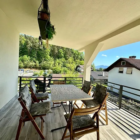 Appartement Sunny 3-room With A Terrace *