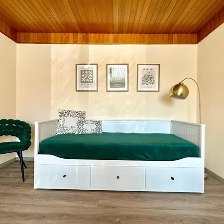 Διαμέρισμα New Sunny 3-room With Parking And Air Conditioning