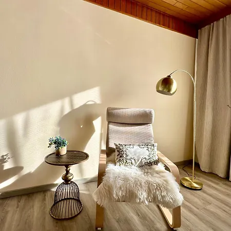 New Sunny 3-room With Parking And Air Conditioning Διαμέρισμα