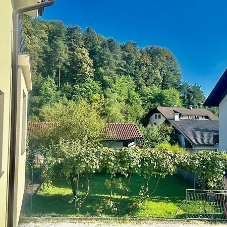 New Sunny 3-room With Parking And Air Conditioning *