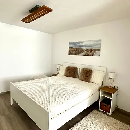 Διαμέρισμα New Sunny 3-room With Parking And Air Conditioning
