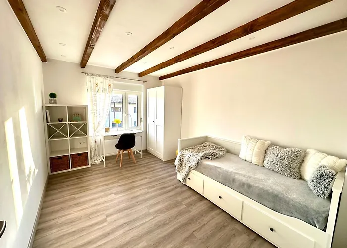 Sunny 3-room With A Terrace Apartamento Liubliana