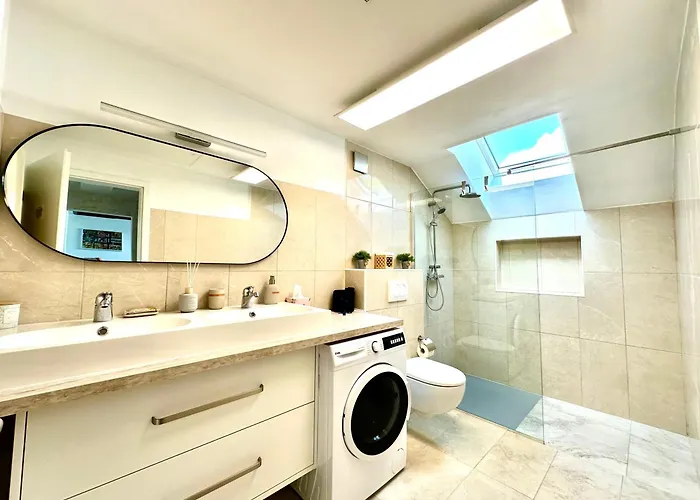 New Sunny 3-room With A Terrace Lubiana